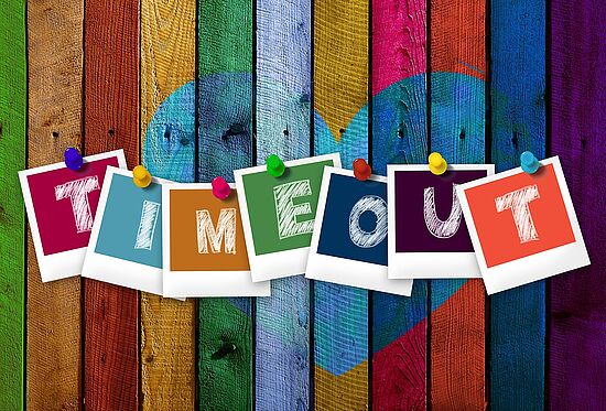 Auszeit mit Tanz und Gestaltung von Collagen