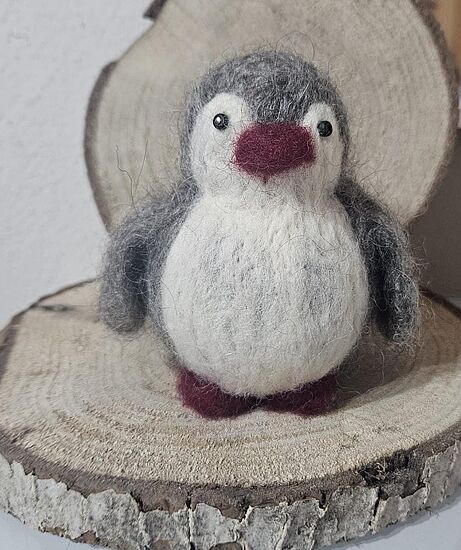 Wir filzen einen Pinguin