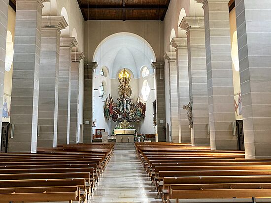 "Eine Kirche wie keine andere" - Führung durch die Pfarrkirche Hl. Dreifaltigkeit